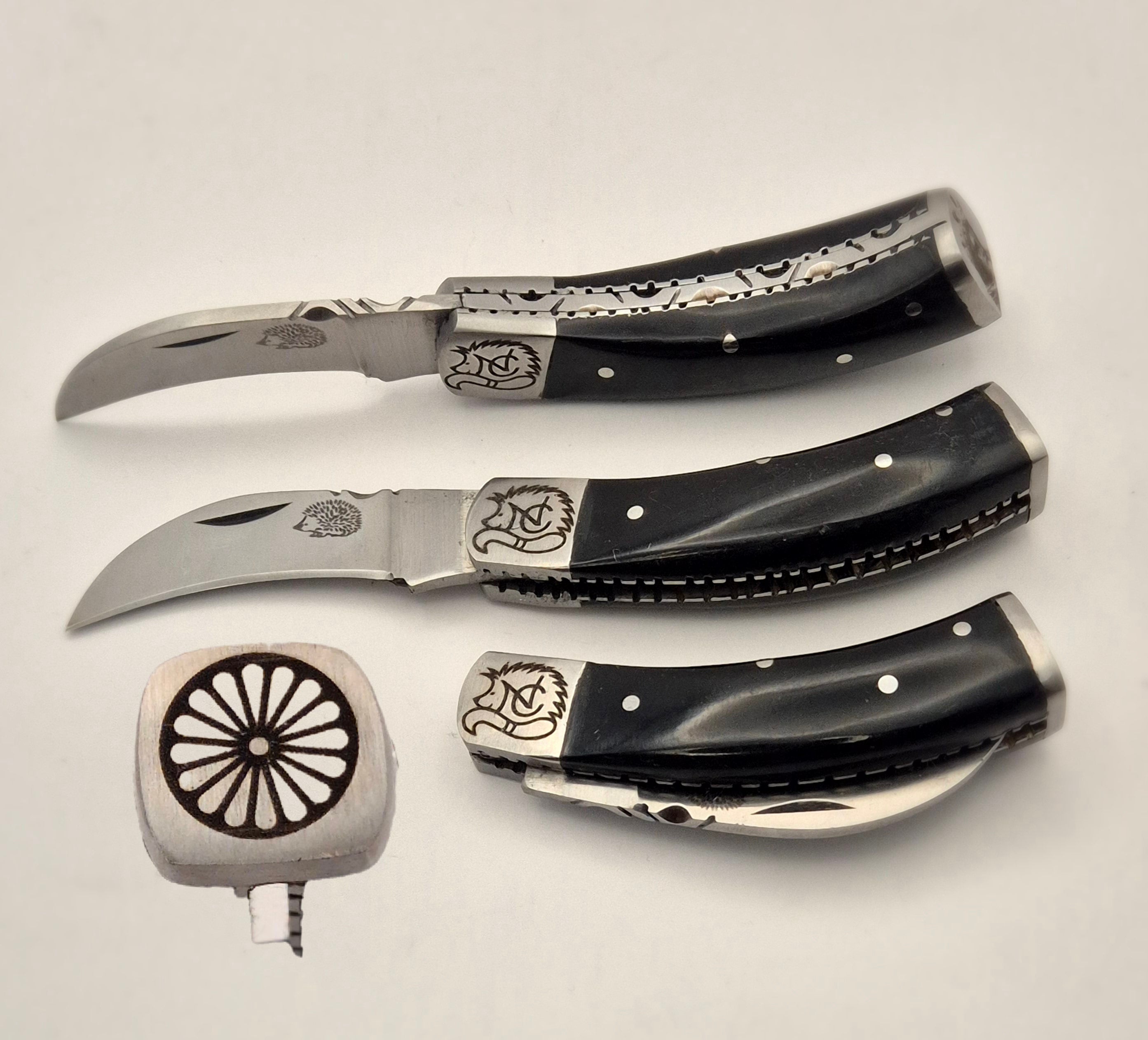 ROMYSHKA 01 corne de taureau