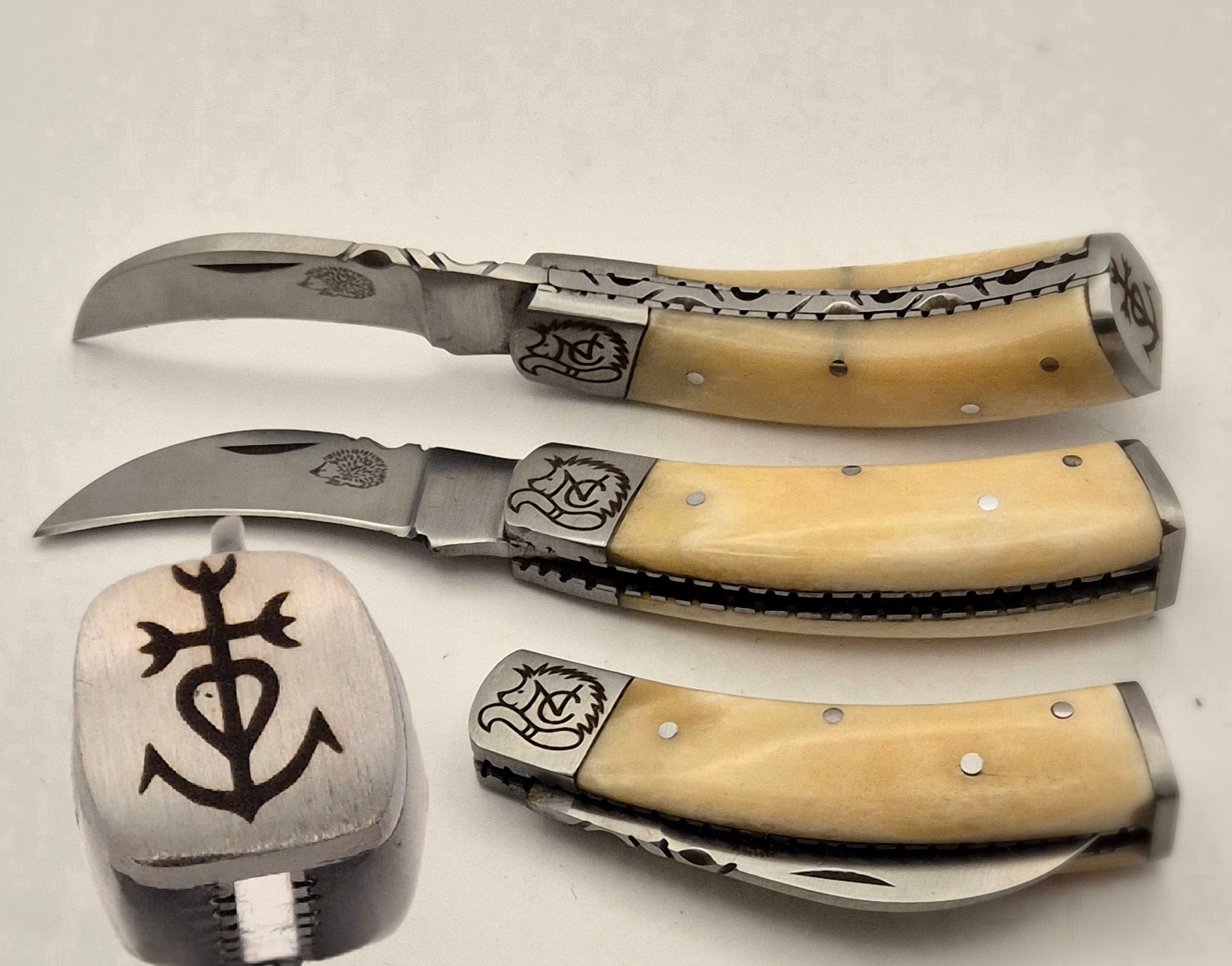 ROMYSHKA 08 os de taureau