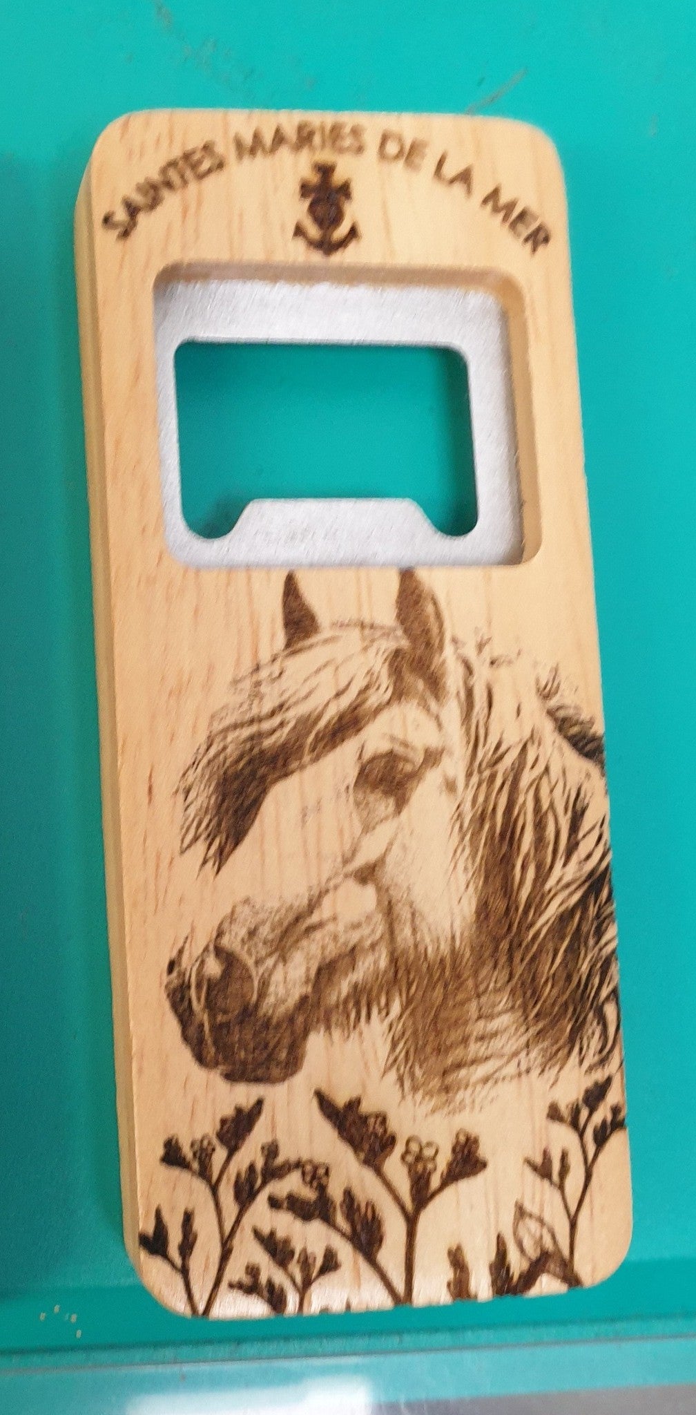 Décapsuleur camargue